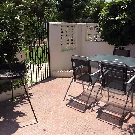 Stunning 3-story Traditional Spanish House * El Campello